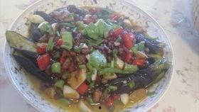 肉末酱香茄子视频,家常美味,酱香浓郁,简单易做